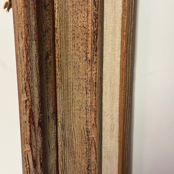 Custom vintage wood picture frame in great condition Hencho Mexico hand carved - Picture 3 of 4